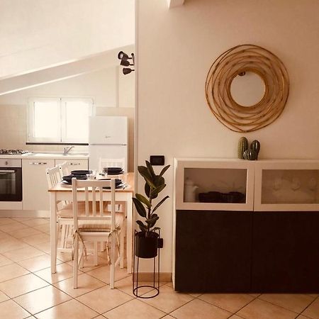 Apartament La Via Del Mare Albenga Zewnętrze zdjęcie
