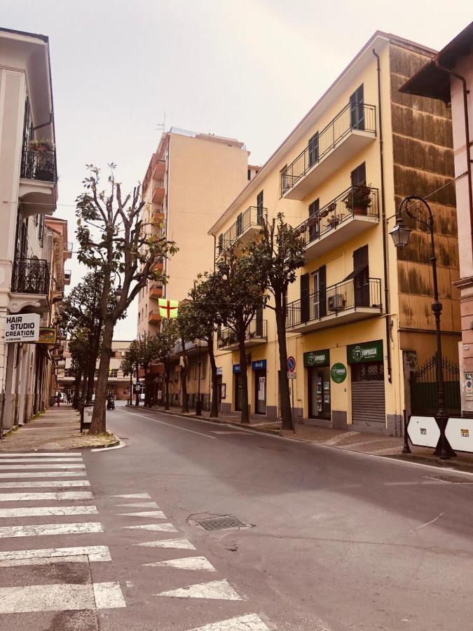 Apartament La Via Del Mare Albenga Zewnętrze zdjęcie